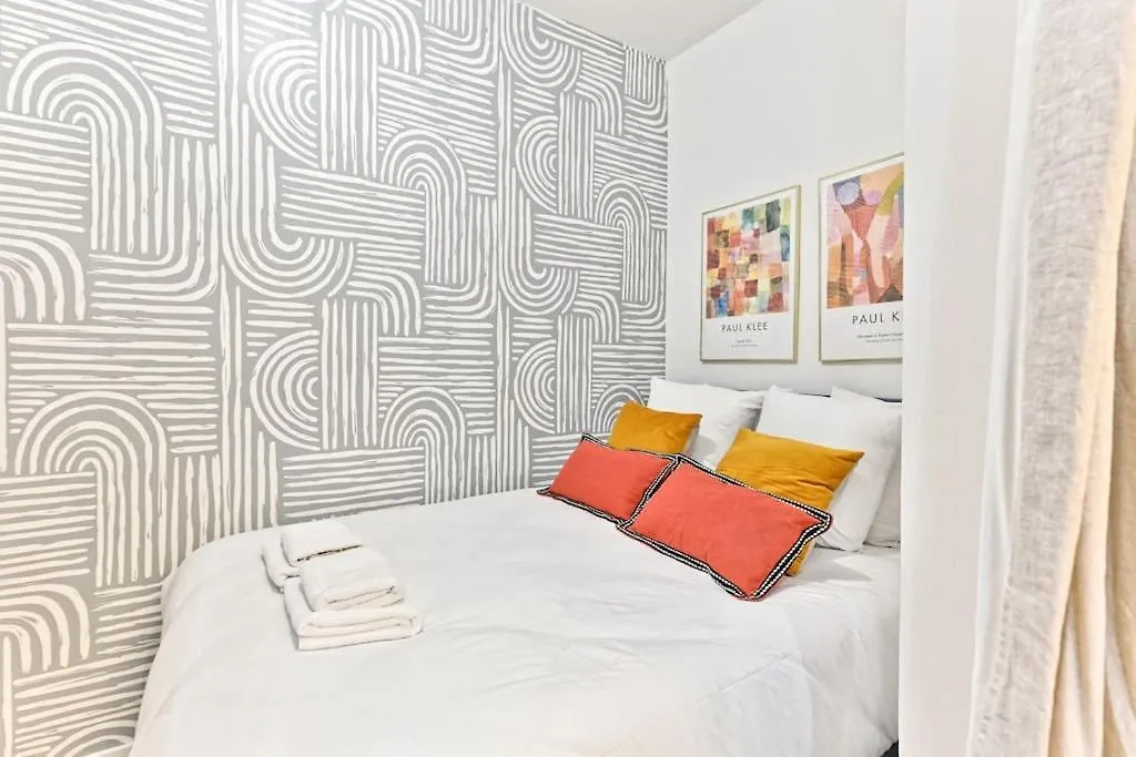 Apartment Appartement Central Proche Atelier Des Lumieres Paris